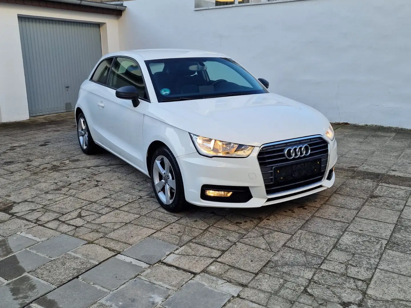 Audi A1 sport Weiß - 1