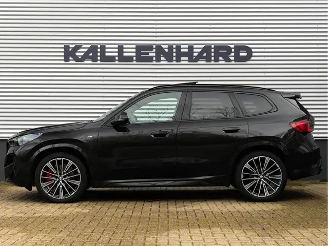 BMW X1 view 7