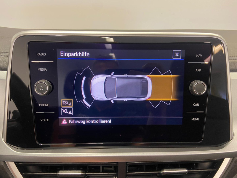 Volkswagen T-Roc Style TSI — photo 13