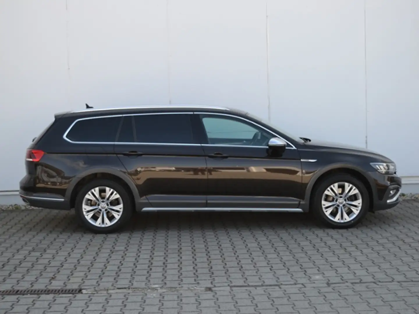 Volkswagen Passat Alltrack 2.0 TDI 190 PS 4Motion DSG AHK/LED/NAVI+VZE/BUSIN Braun - 2