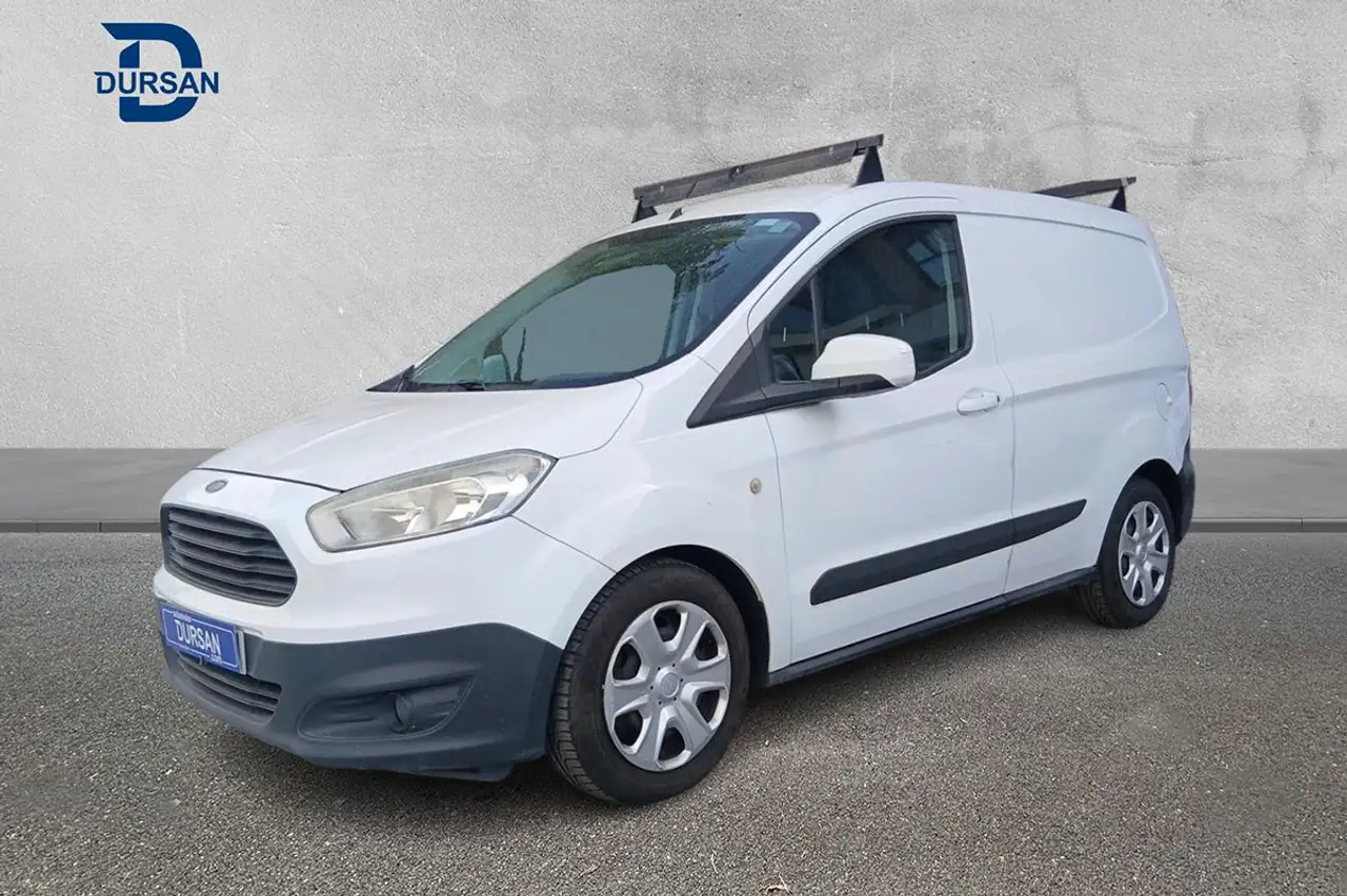 Ford Transit Courier Van 1.5TDCi Trend 75 — photo 1 of 16