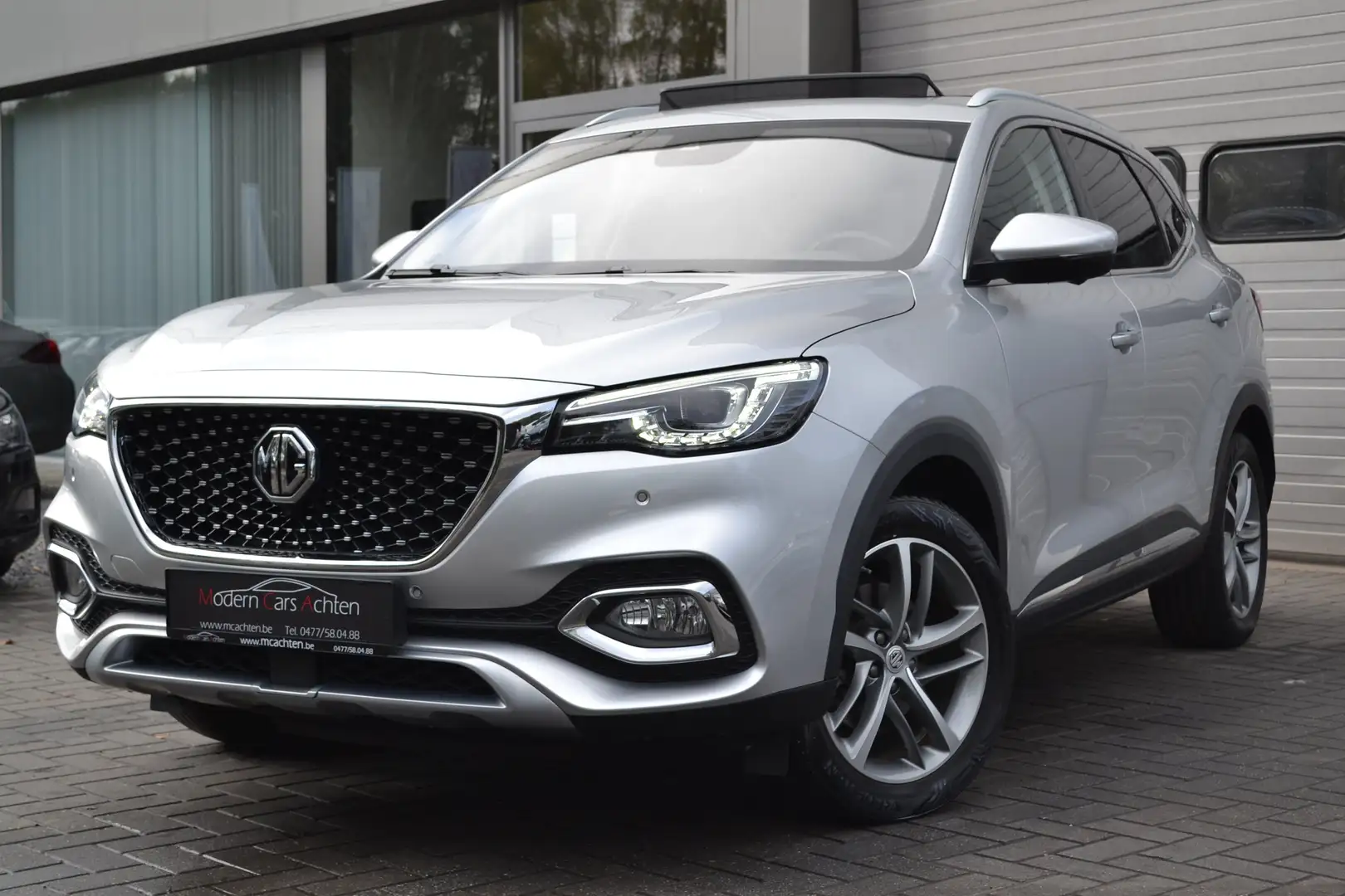 MG EHS 1.5 Plug-in hybride * FULL OPTION * Pano dak Zilver - 1