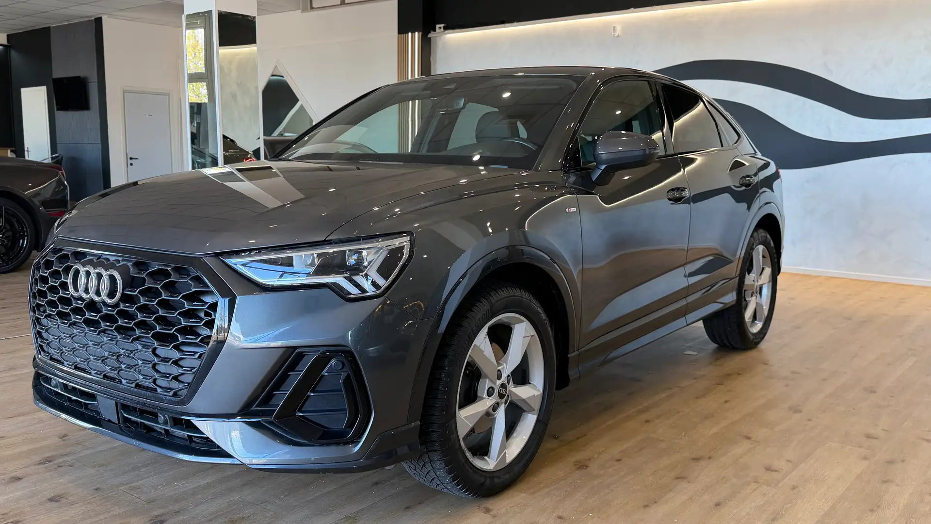 Audi Q3 Q3 Sportback 35 1.5 tfsi mhev S line edition Grigio - 1