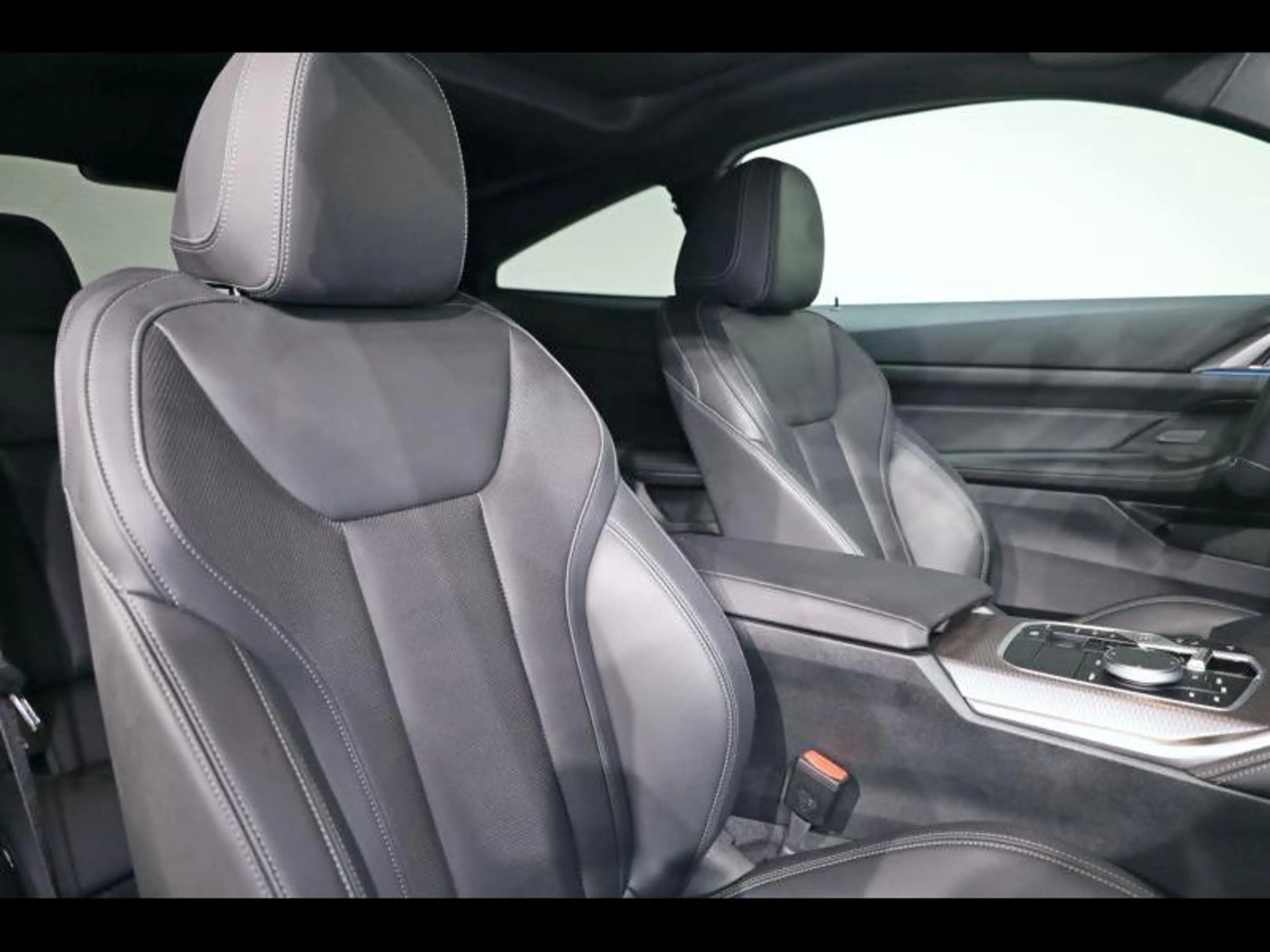 BMW 420 i Coupé Kit M Sport — photo 11