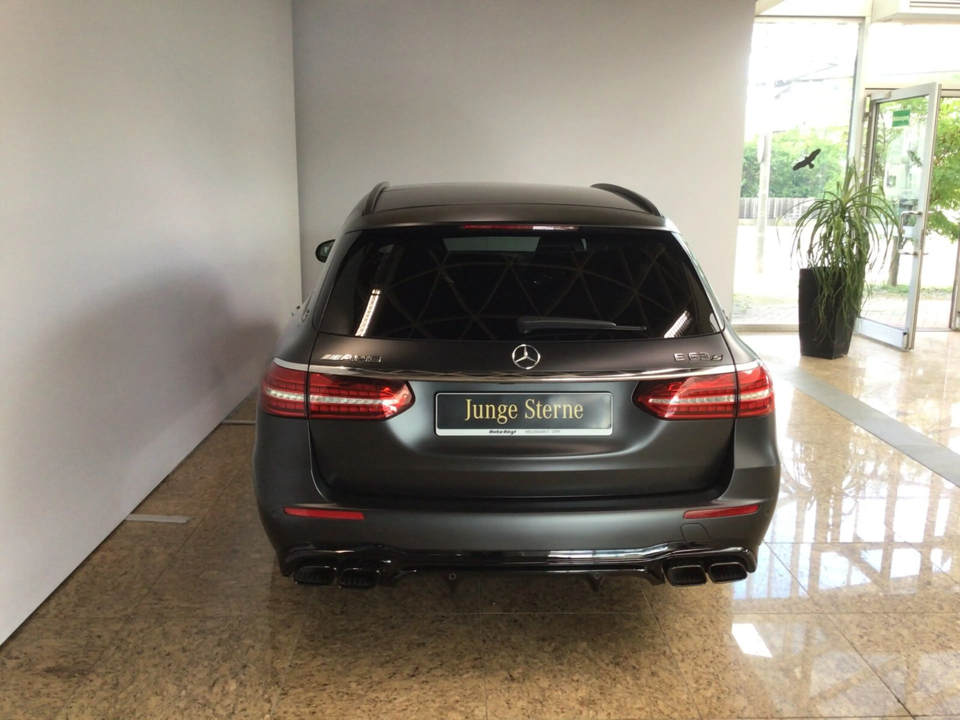 Mercedes-Benz E 63 AMG Mercedes-AMG E 63 S 4MATIC+ T-Modell Navi/Styling — photo 5