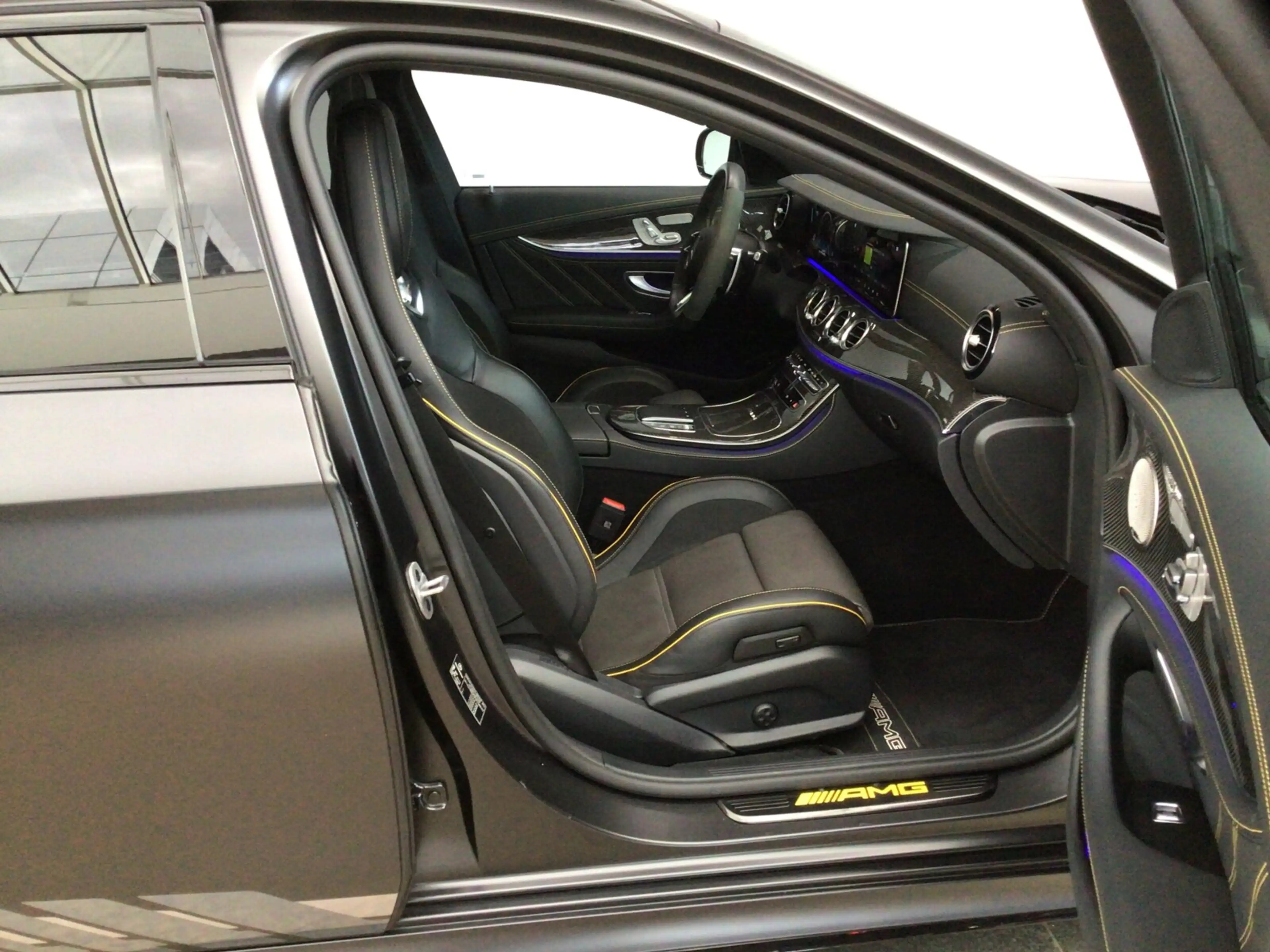 Mercedes-Benz E 63 AMG Mercedes-AMG E 63 S 4MATIC+ T-Modell Navi/Styling — photo 10