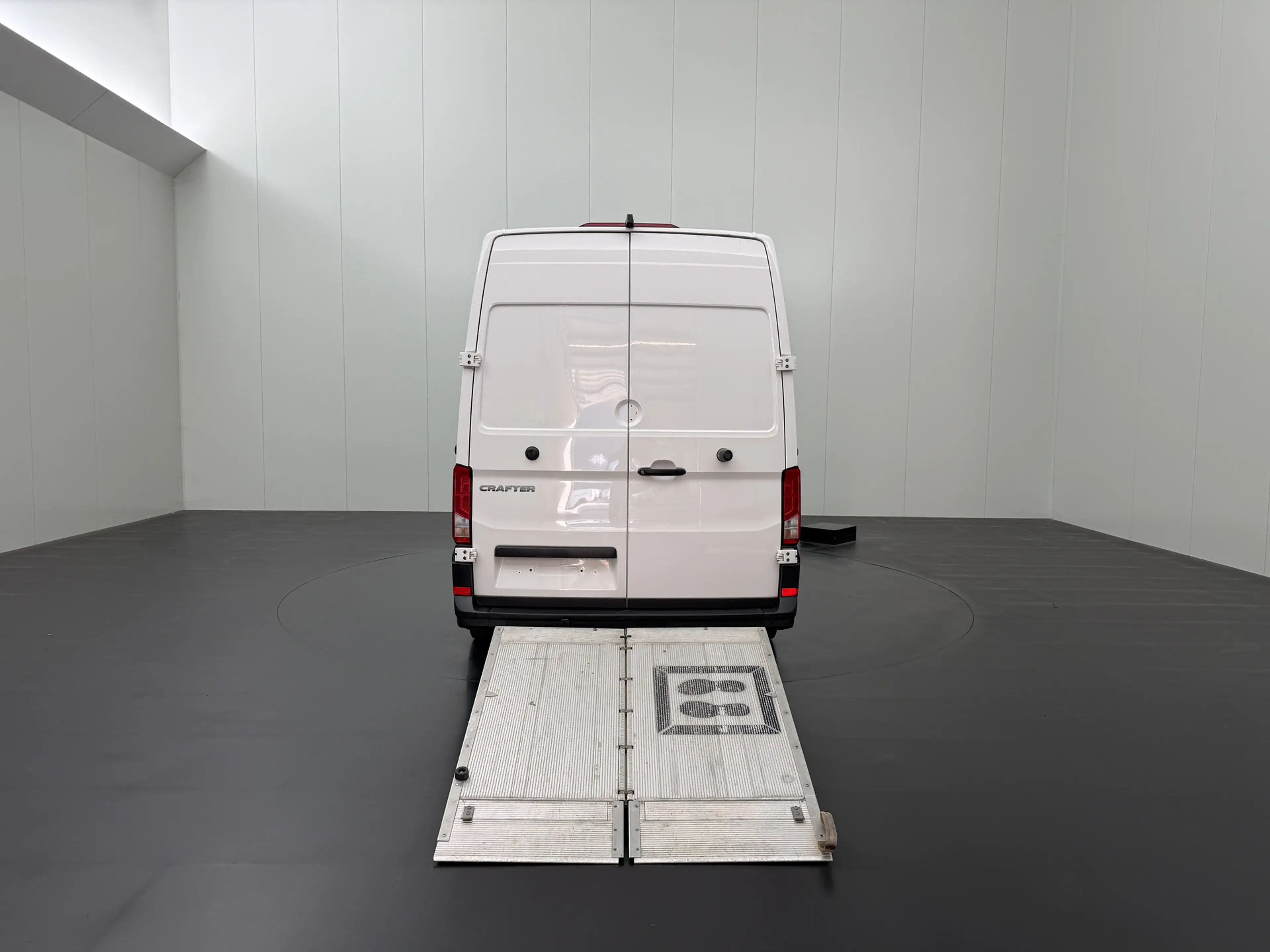 Volkswagen Crafter 2.0TDi 177PK Automaat L3H3 Laadklep | Laadlift | N — photo 4