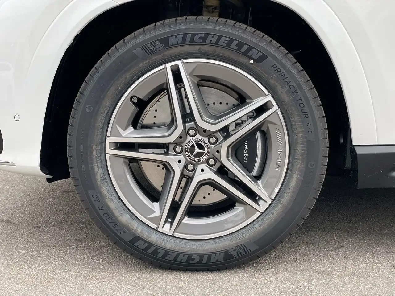 Mercedes-Benz GLE снимка Mercedes-Benz GLE