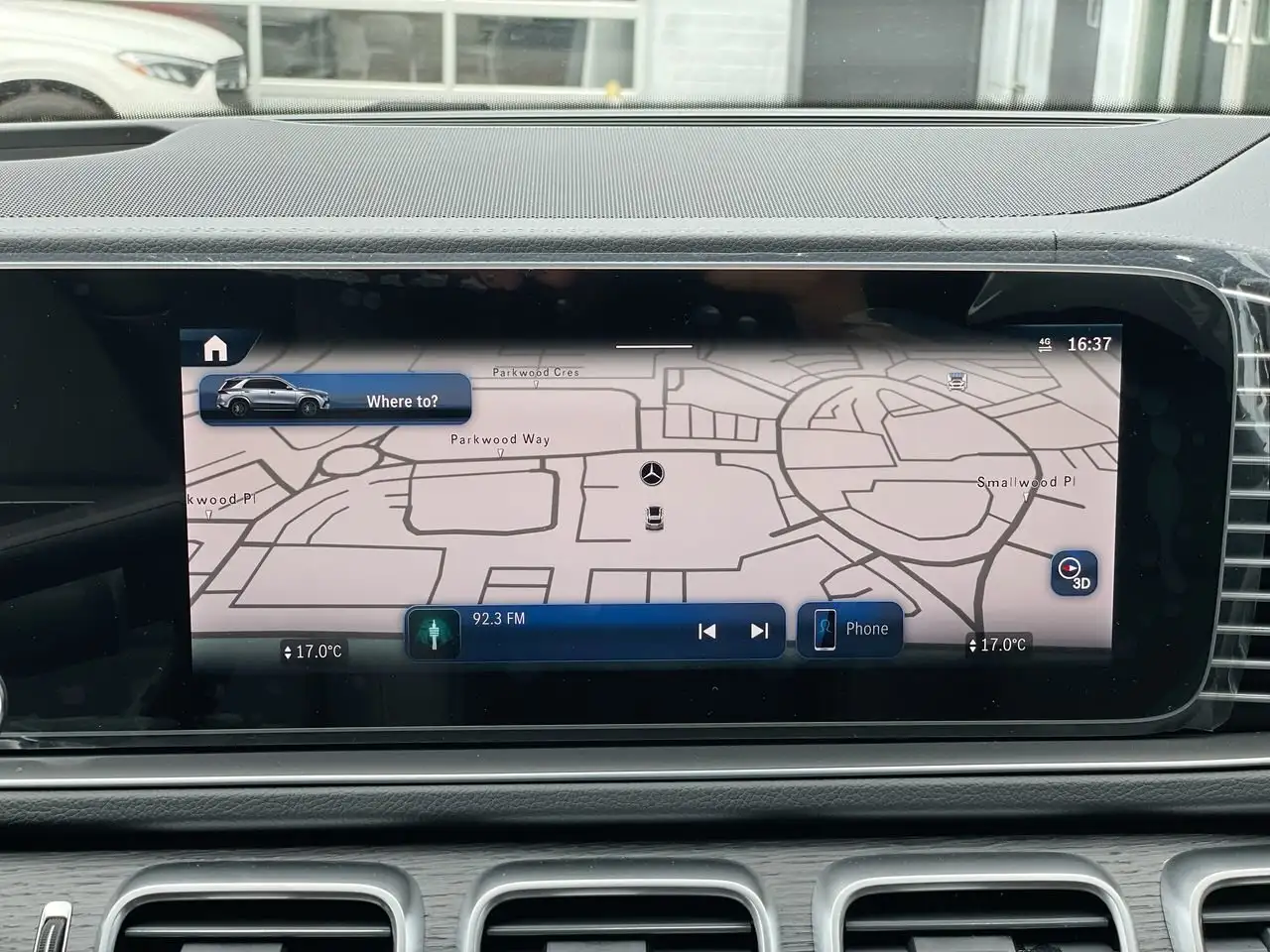 Mercedes-Benz GLE снимка Mercedes-Benz GLE