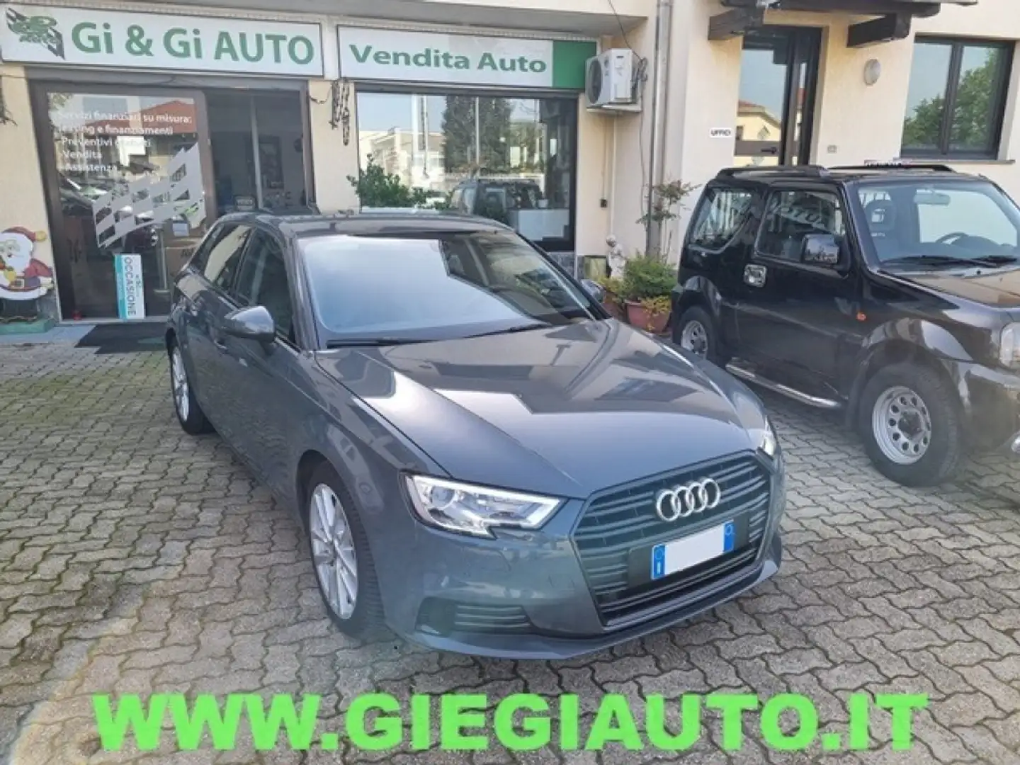 Audi A3 SPB 35 TDI S tronic Sport Grau - 2