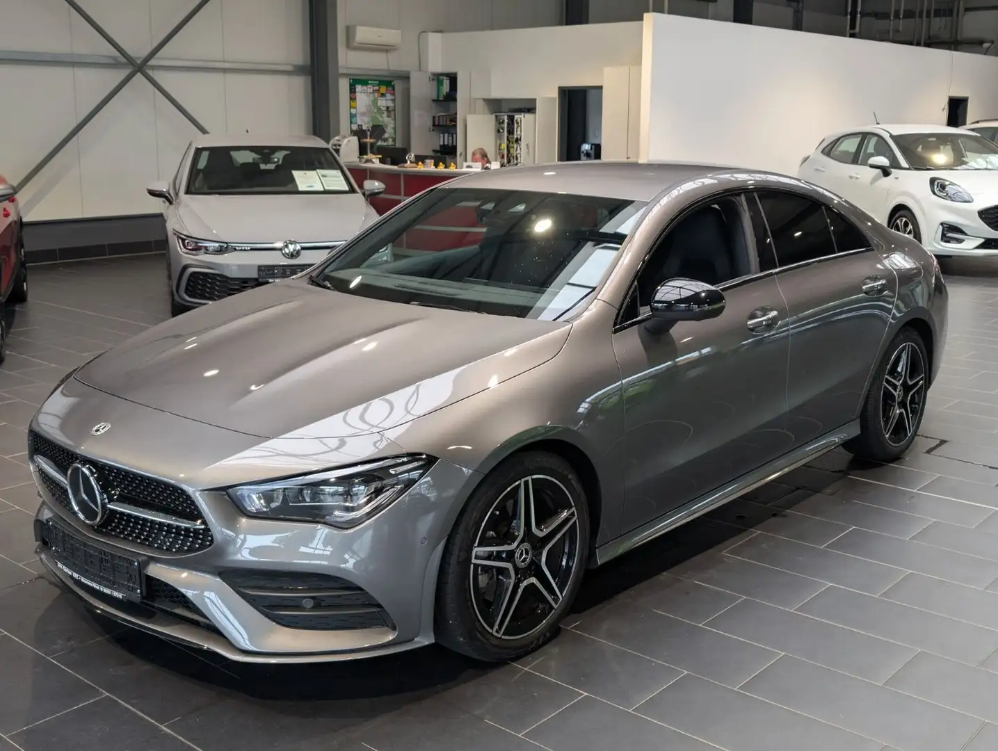 Mercedes-Benz CLA 220 d 8G-DCT AMG Line Navi LED Gris - 1