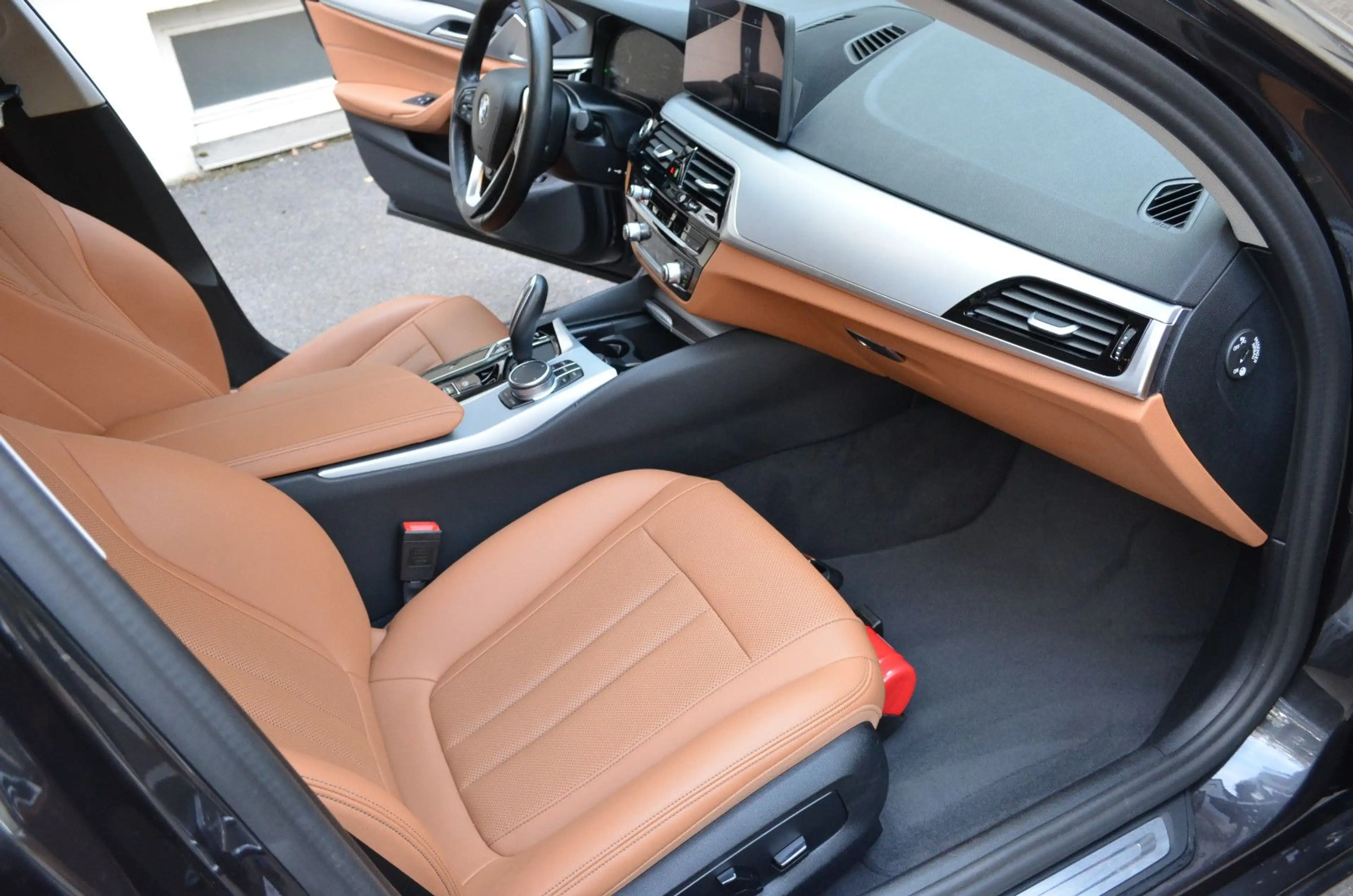 BMW 530 d Touring Top Zustand — photo 18