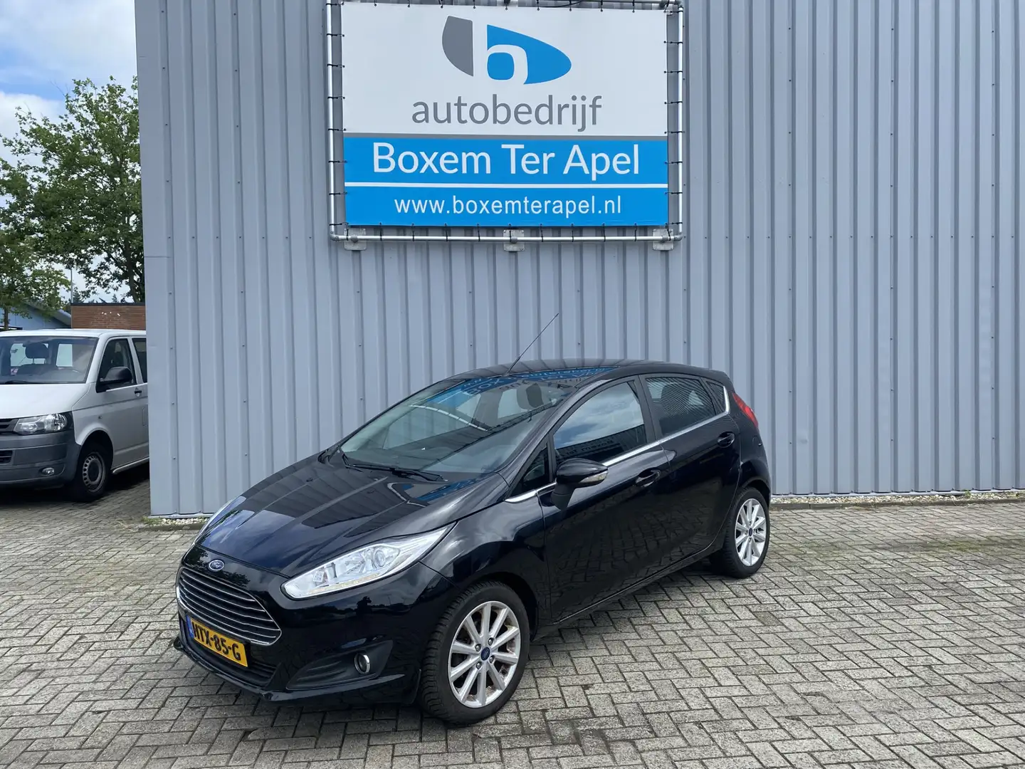 Ford Fiesta 1.0 EcoBoost Titanium 16"lm velgen Airco Stoelverw Noir - 1