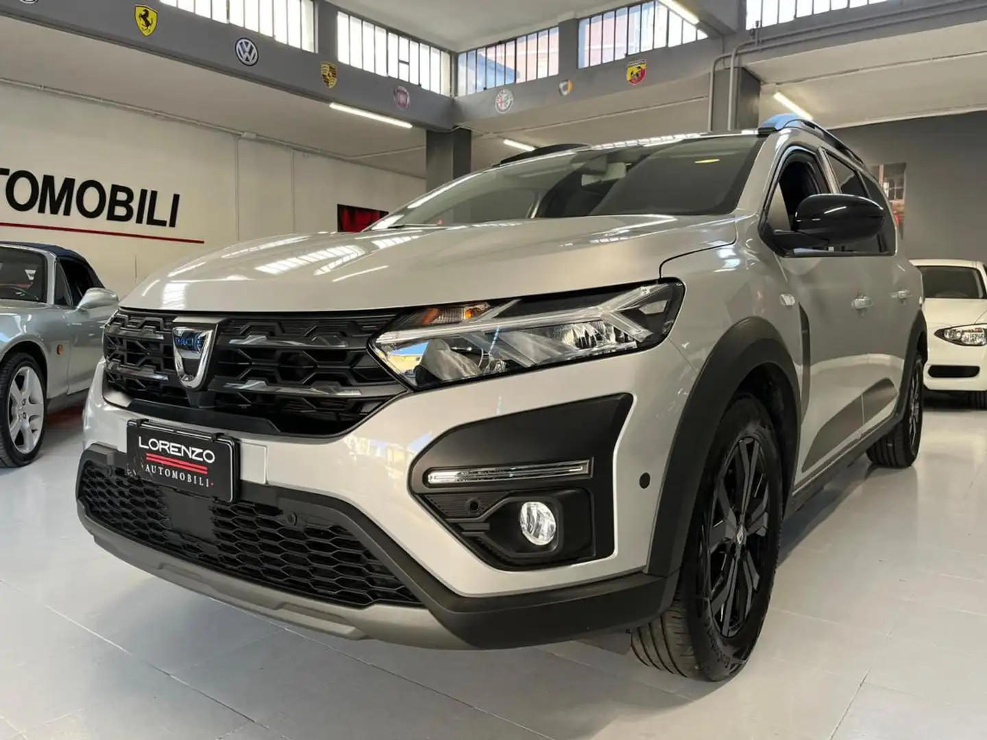 Dacia Dokker 1.0 TCe GPL 100 CV 5 posti Extreme Up GPL Grigio - 1