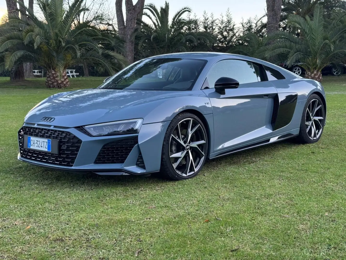 Audi R8 Coupé V10 RWD S tronic Grigio - 2