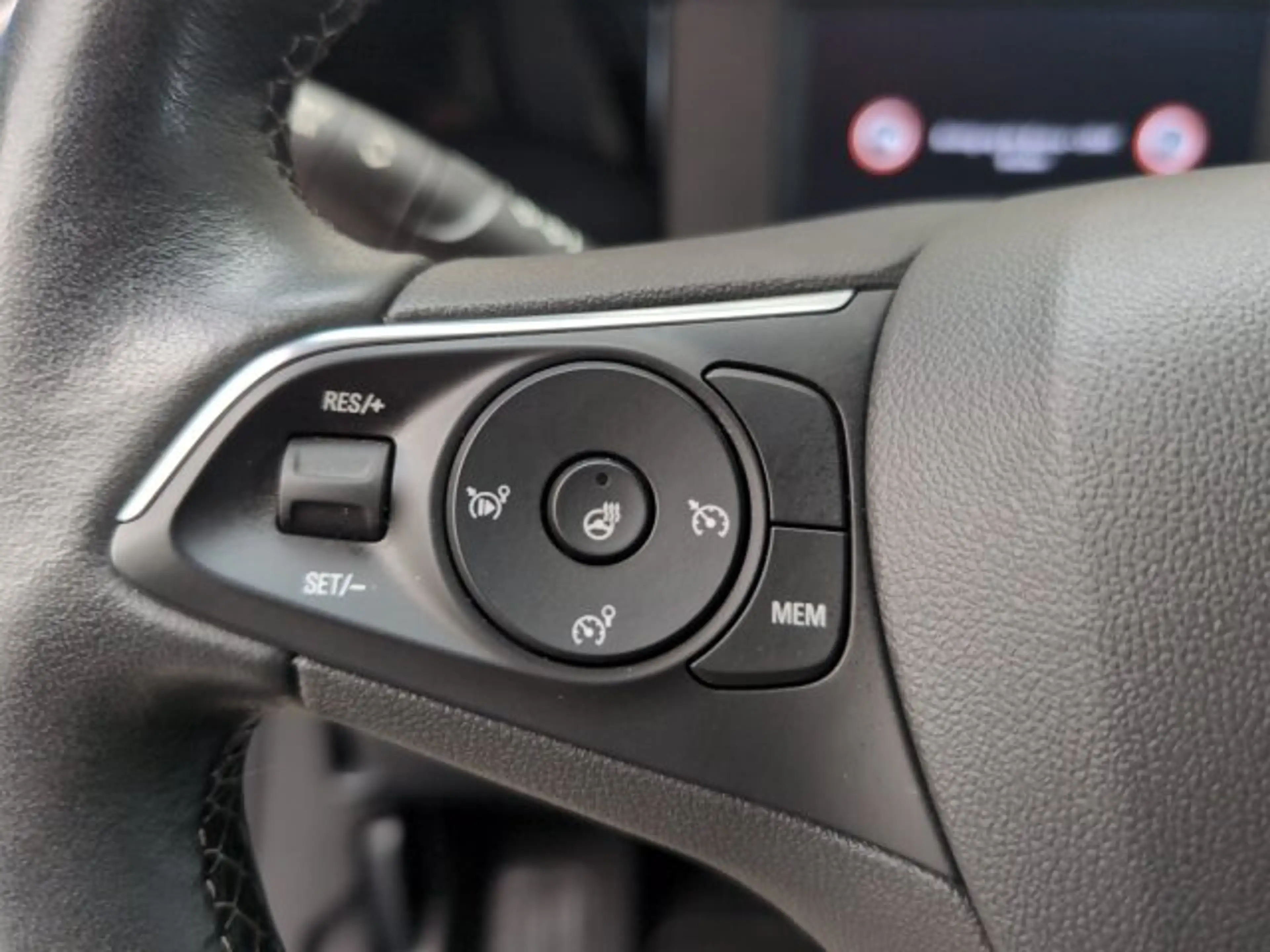 Opel Mokka-E Elegance Automatik Klimaautomatik Sitzheizung (SI 130) — photo 12