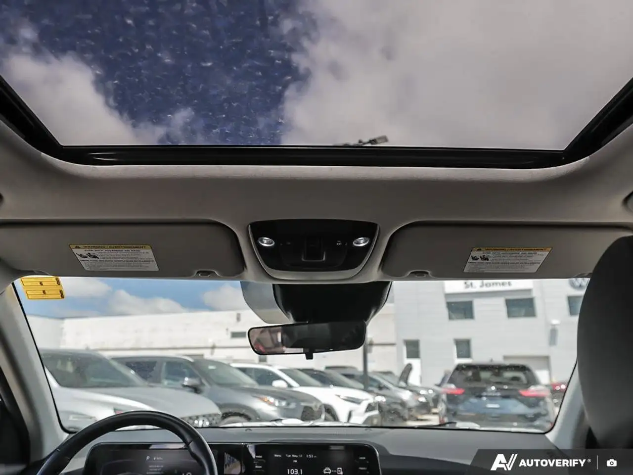 Kia Seltos снимка Kia Seltos