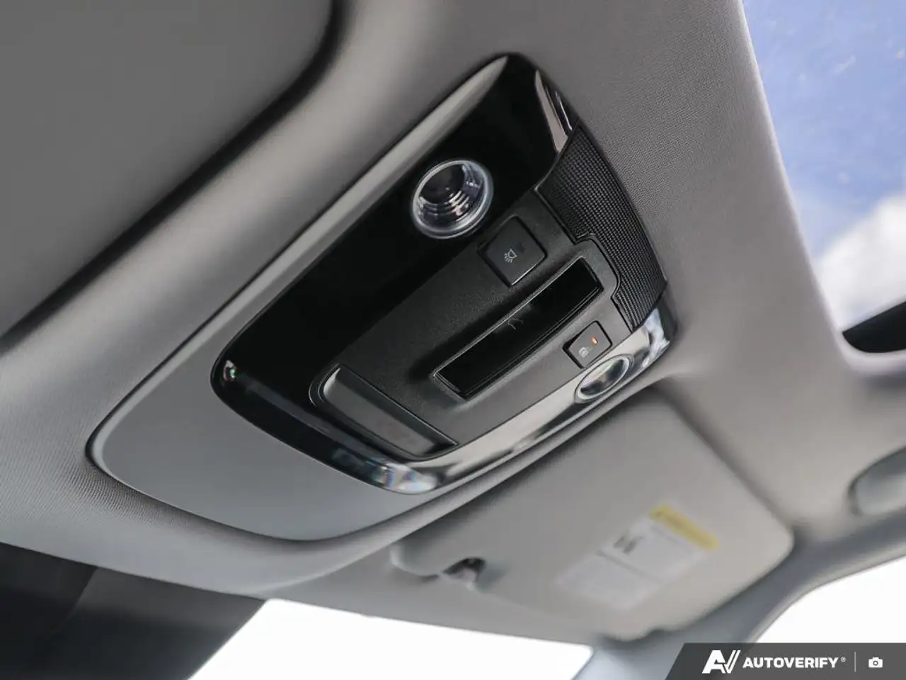 Kia Seltos снимка Kia Seltos