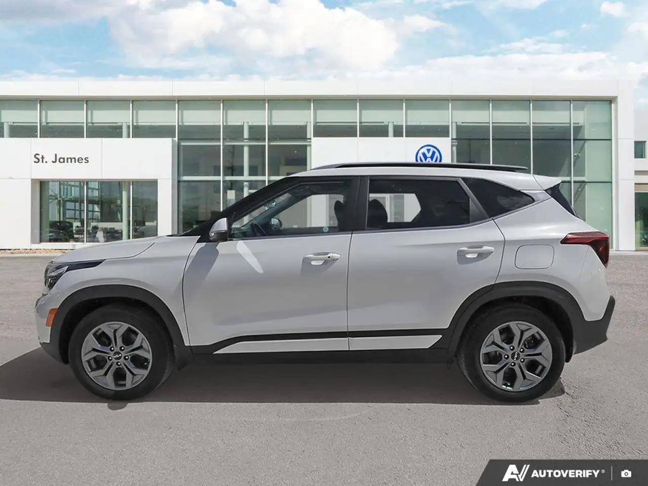 Kia Seltos снимка Kia Seltos