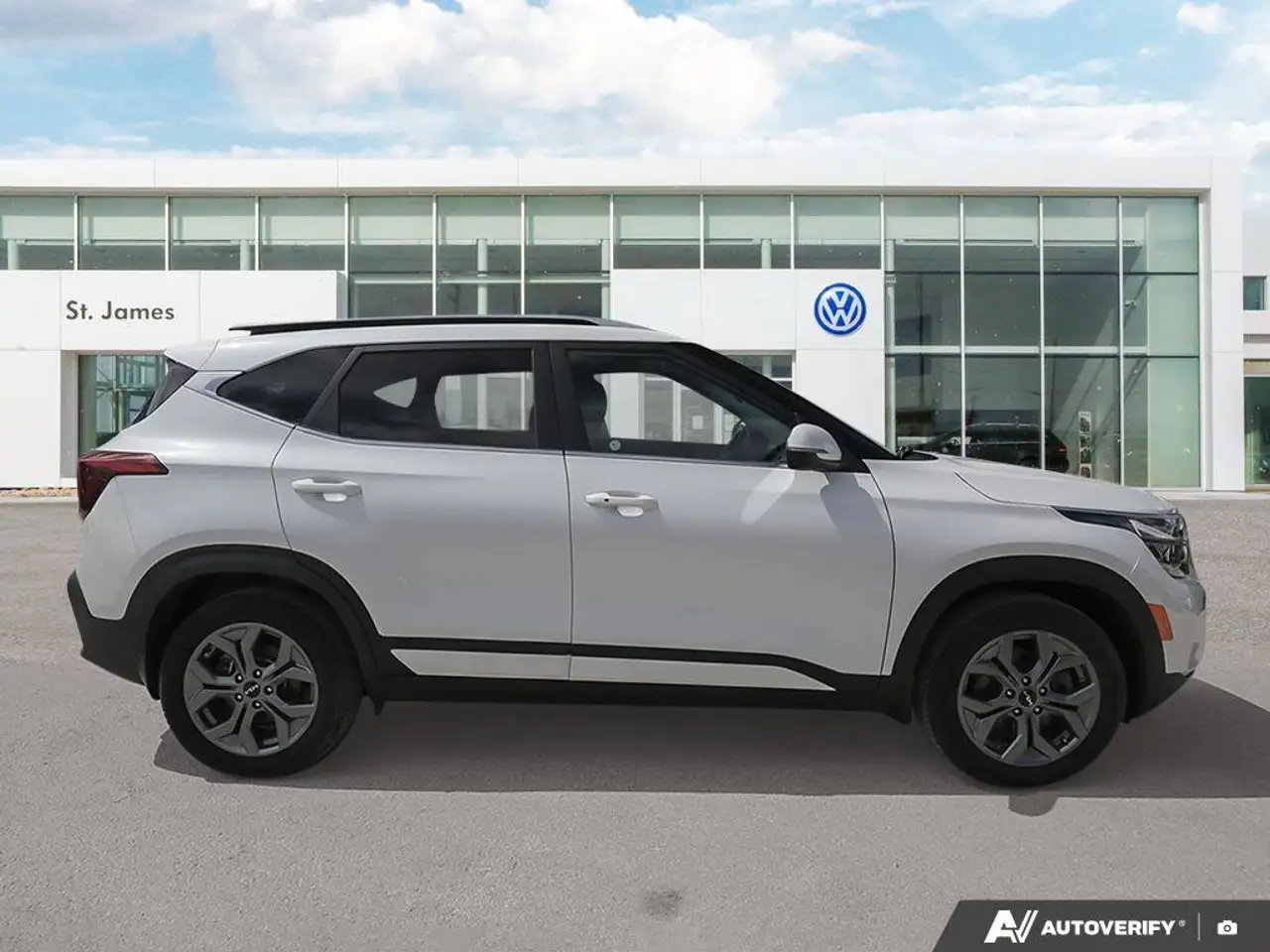 Kia Seltos снимка Kia Seltos