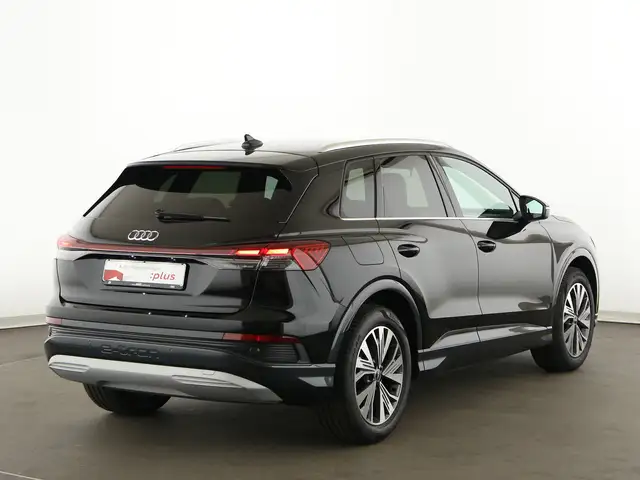 Audi Q4 E-Tron view 7