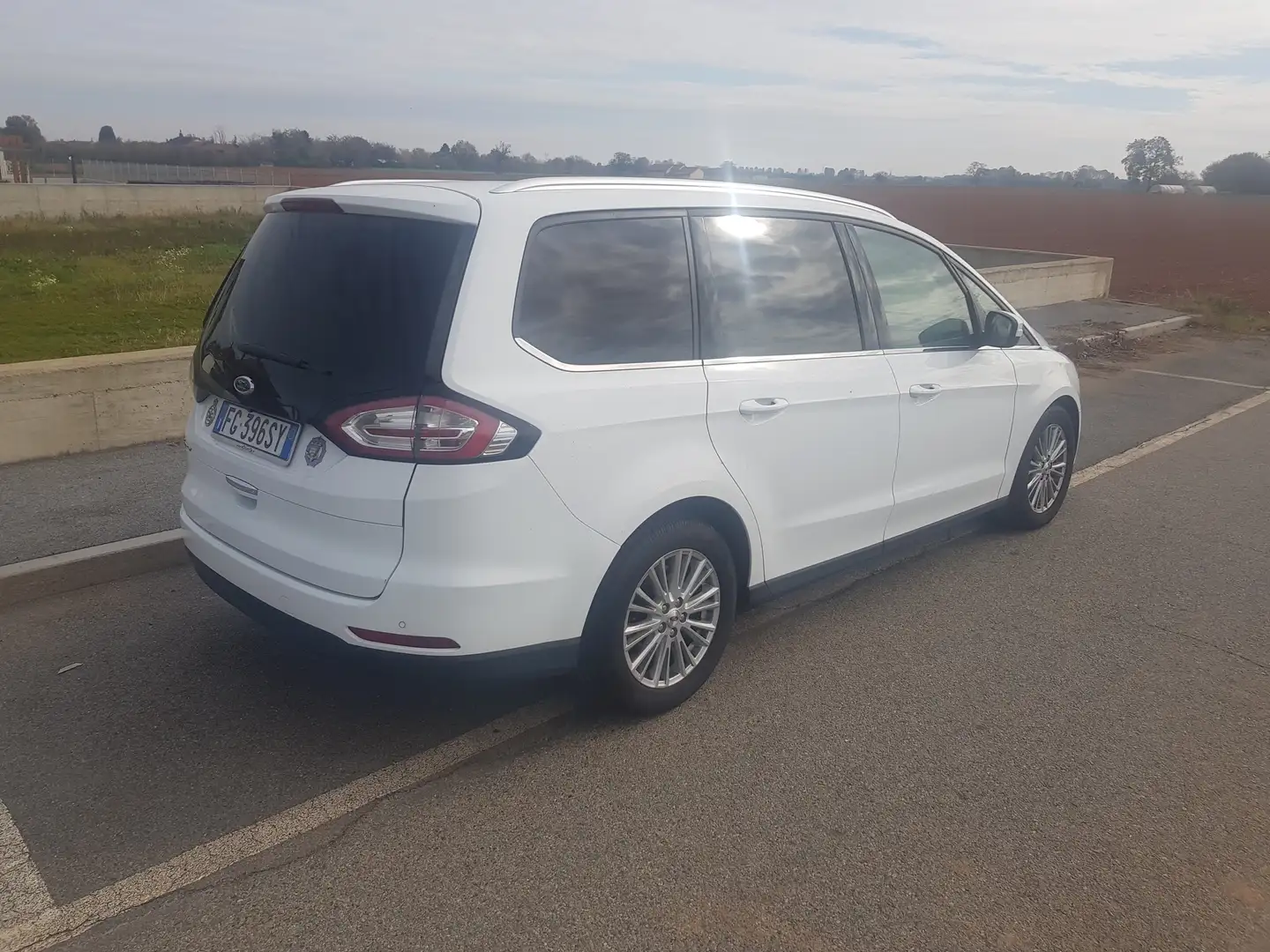 Ford Galaxy Galaxy III 2015 2.0 tdci Titanium Business s Wit - 2