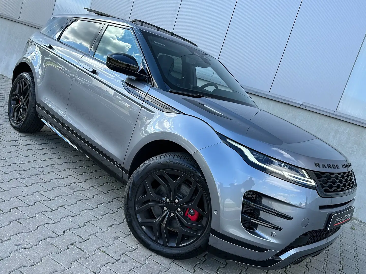 Land Rover Range Rover Evoque 1.5 P300e R-Dynamic Hse Pano Black Pack 306Pk Grijs - 1
