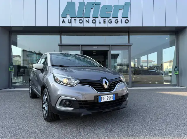 Renault Captur Renualt Captur  1.5dCi 90 CV ENERGY INTENS – NAVI – TELECAMERA – SENSORI – EURO 6