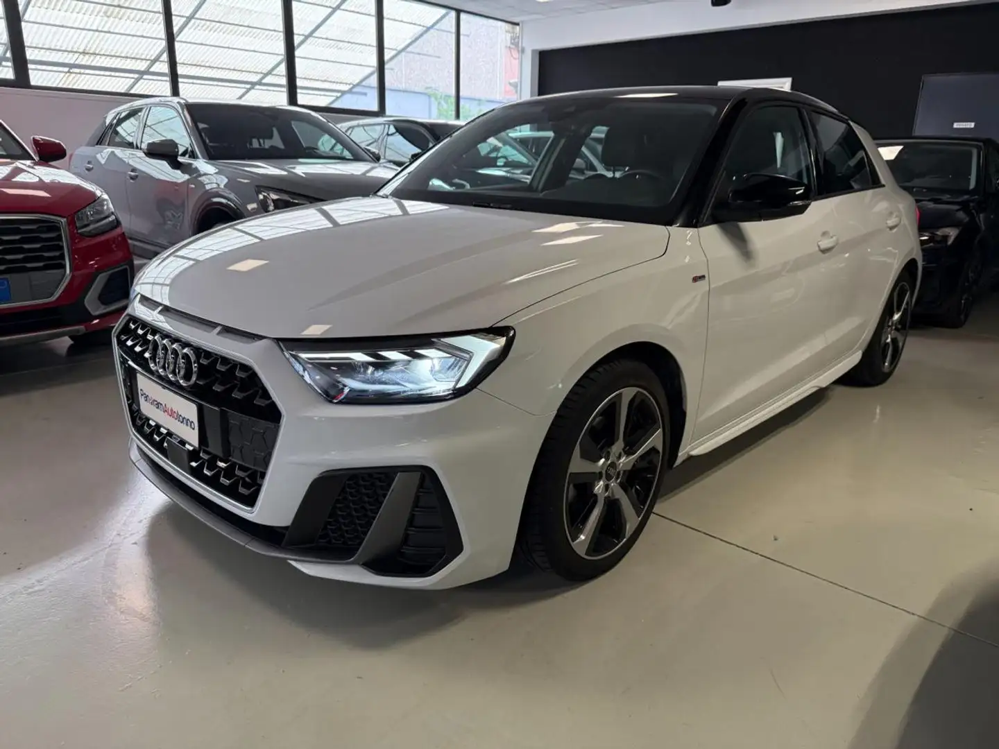 Audi A1 SPB 30TFSI S line "Telec/C.Play/LED Blanc - 2
