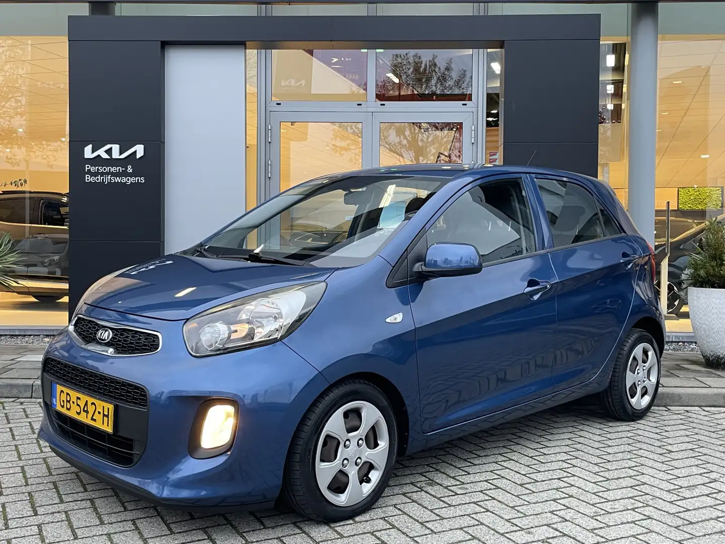 Kia Picanto 1.0 CVVT ComfortLine Info Frank Eijsbouts: 0492-58 Bleu - 1
