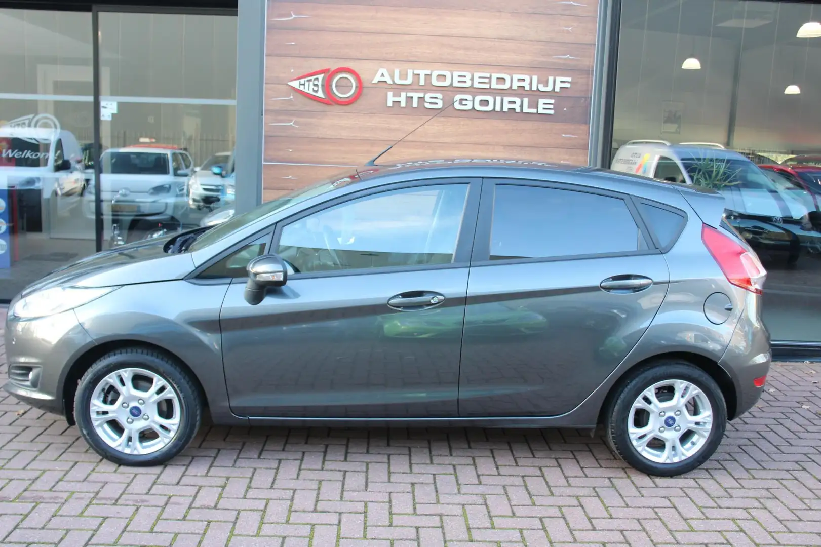 Ford Fiesta 1.0 Style Ultimate Grijs - 2