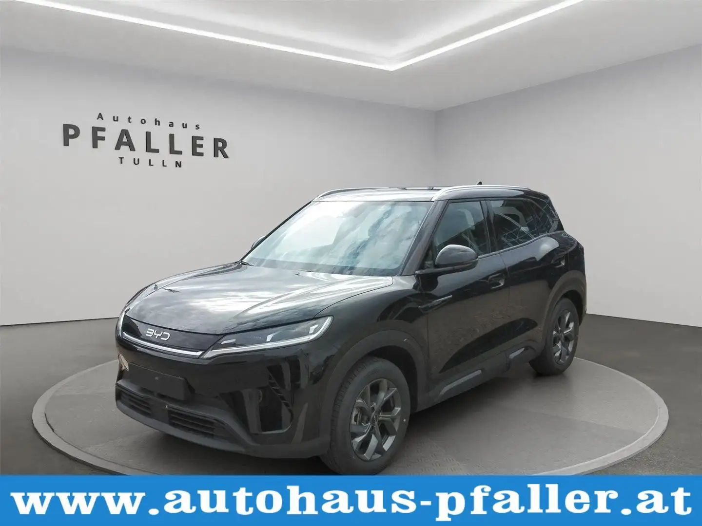 BYD Atto 2 Boost 45kWh Österreich Paket Schwarz - 1