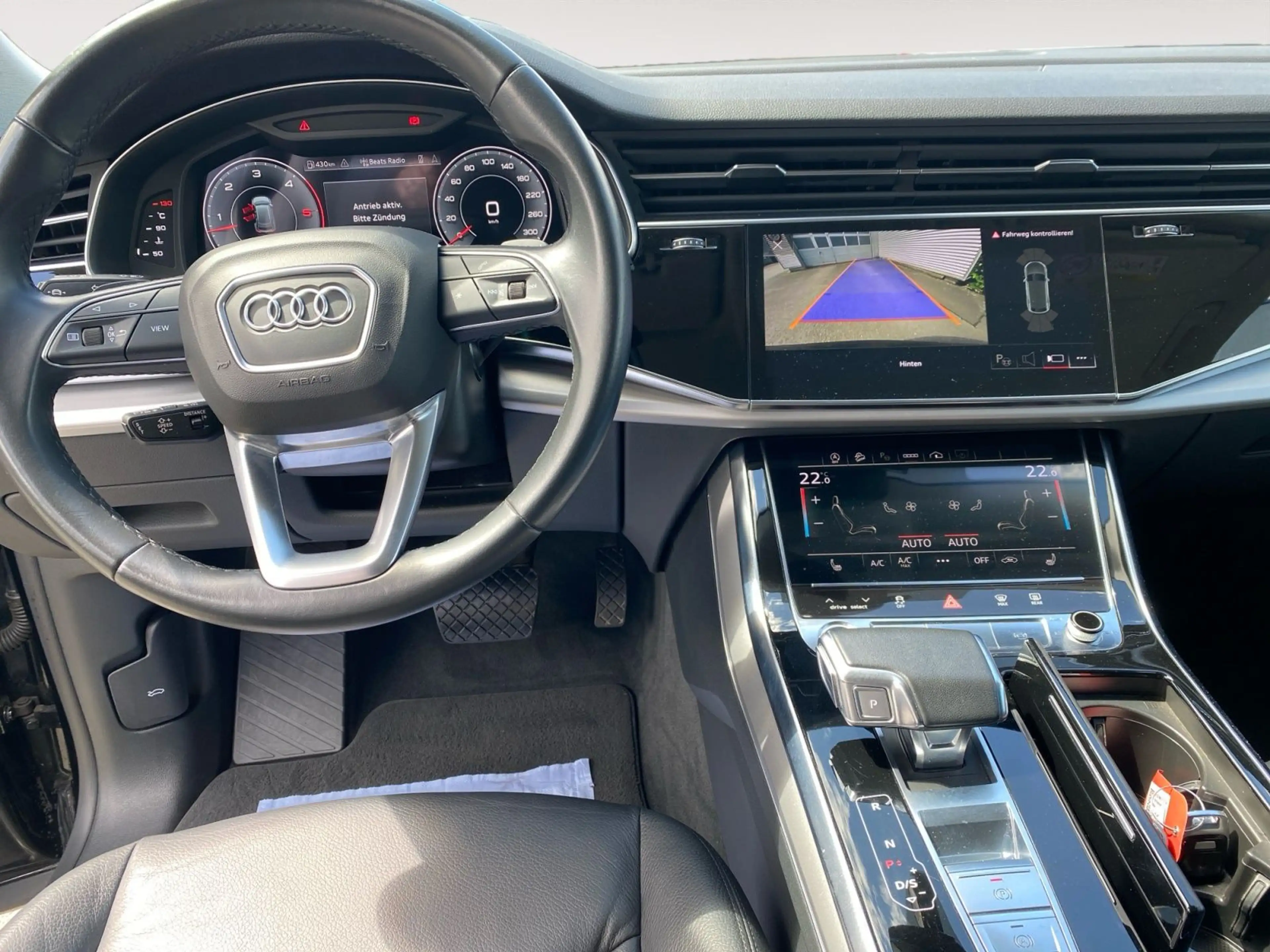 Audi Q8 50 TDI qu. Tiptr. *Pano*Luft*LED*Navi*Kamera* — photo 11