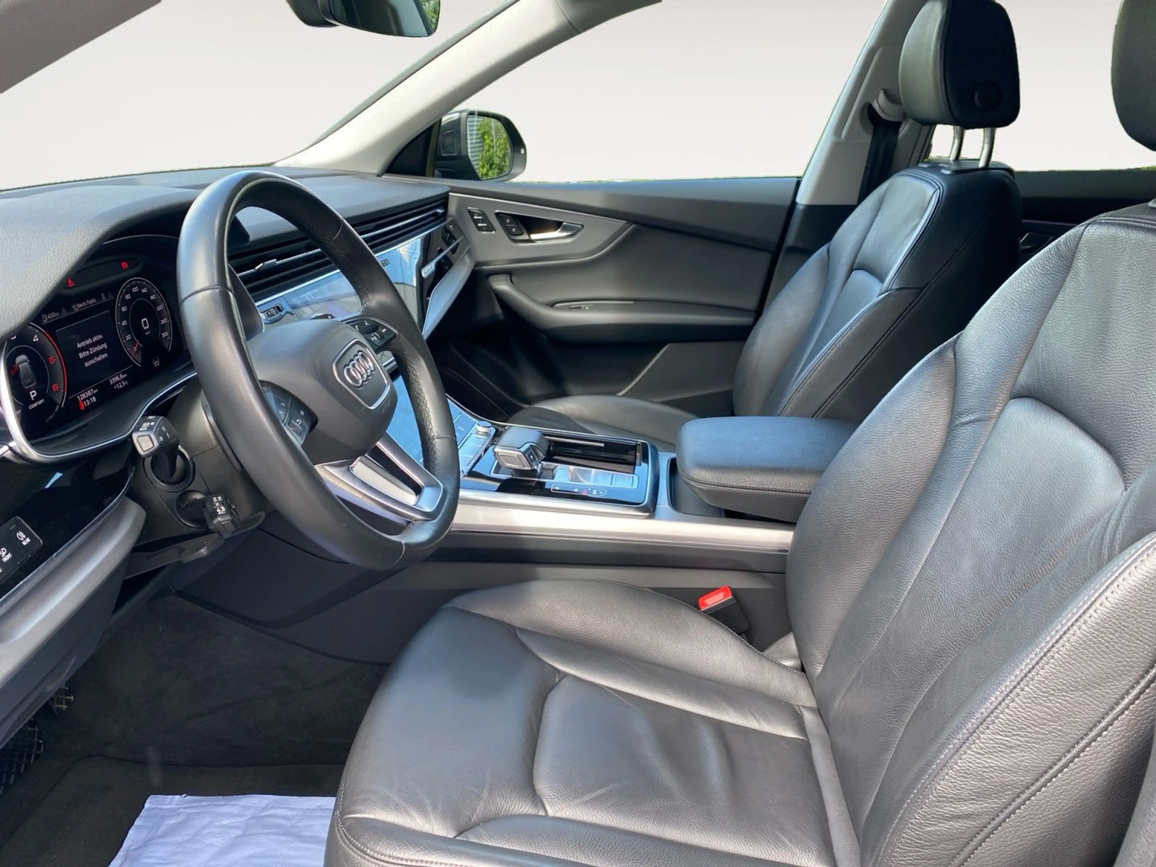 Audi Q8 50 TDI qu. Tiptr. *Pano*Luft*LED*Navi*Kamera* — photo 10