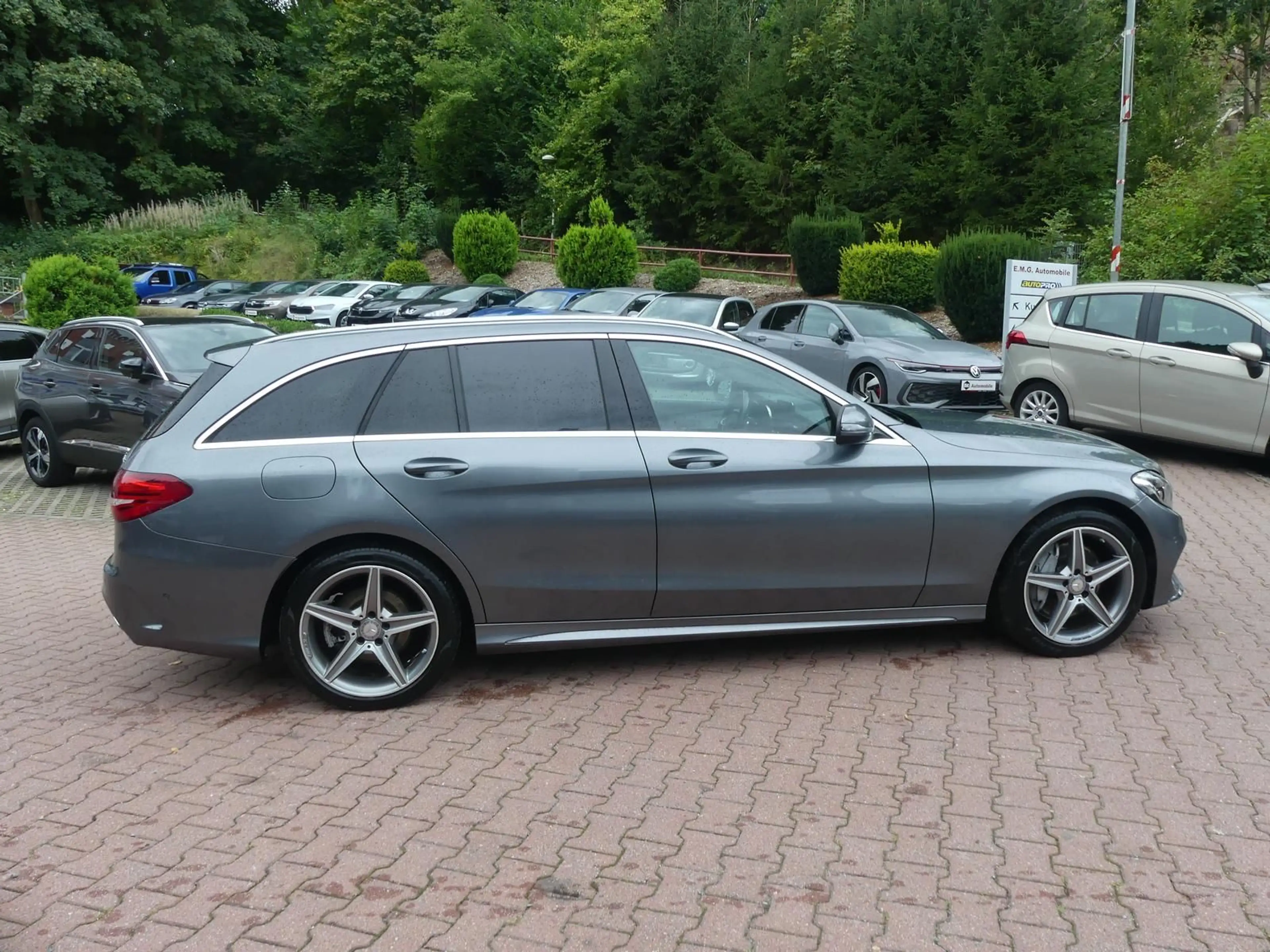 Mercedes-Benz C 250 d*4Matic*AMG*Leder*Klima*SHZ*Kam*LED — photo 4