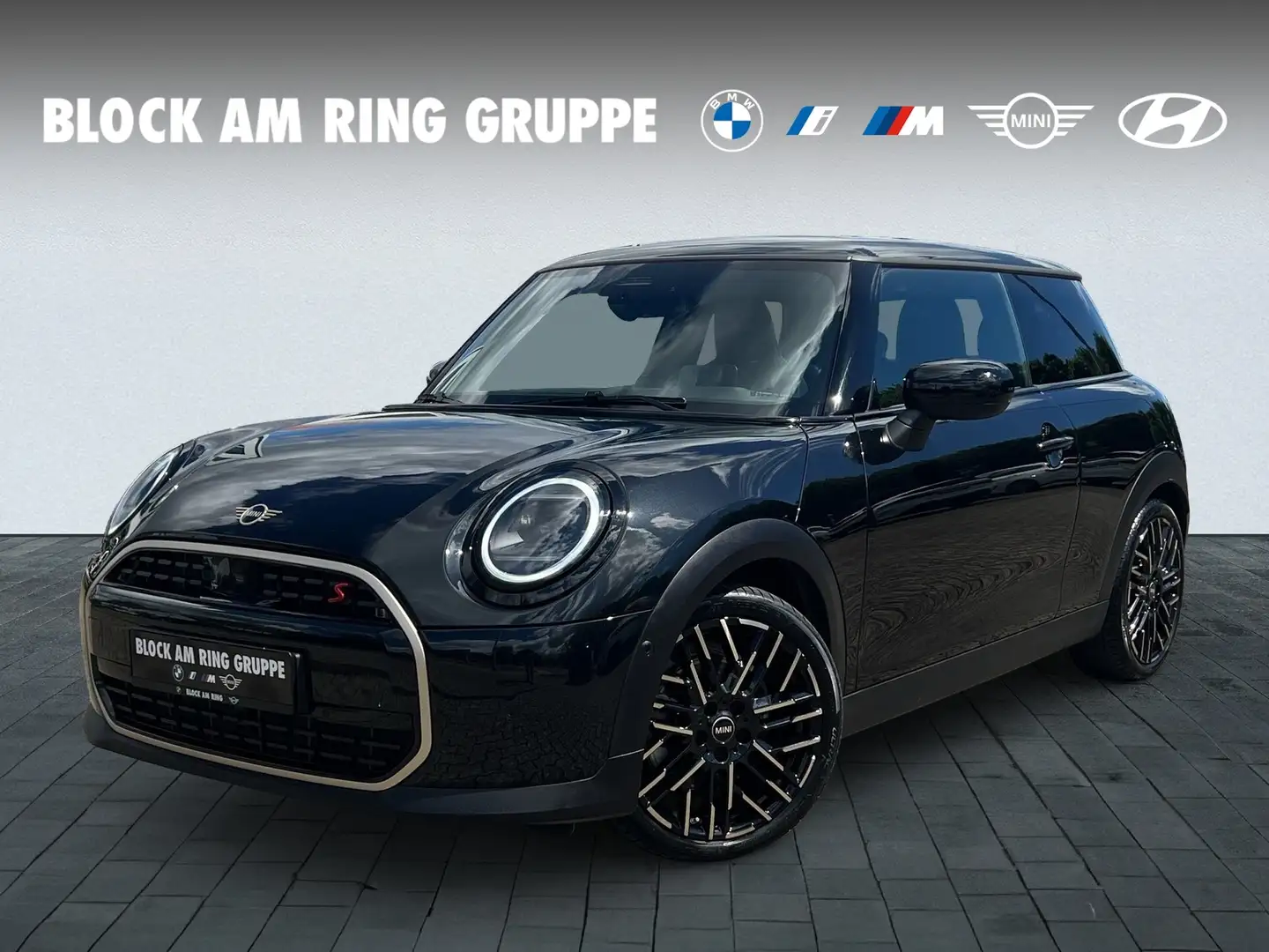 MINI Cooper S Schwarz - 1