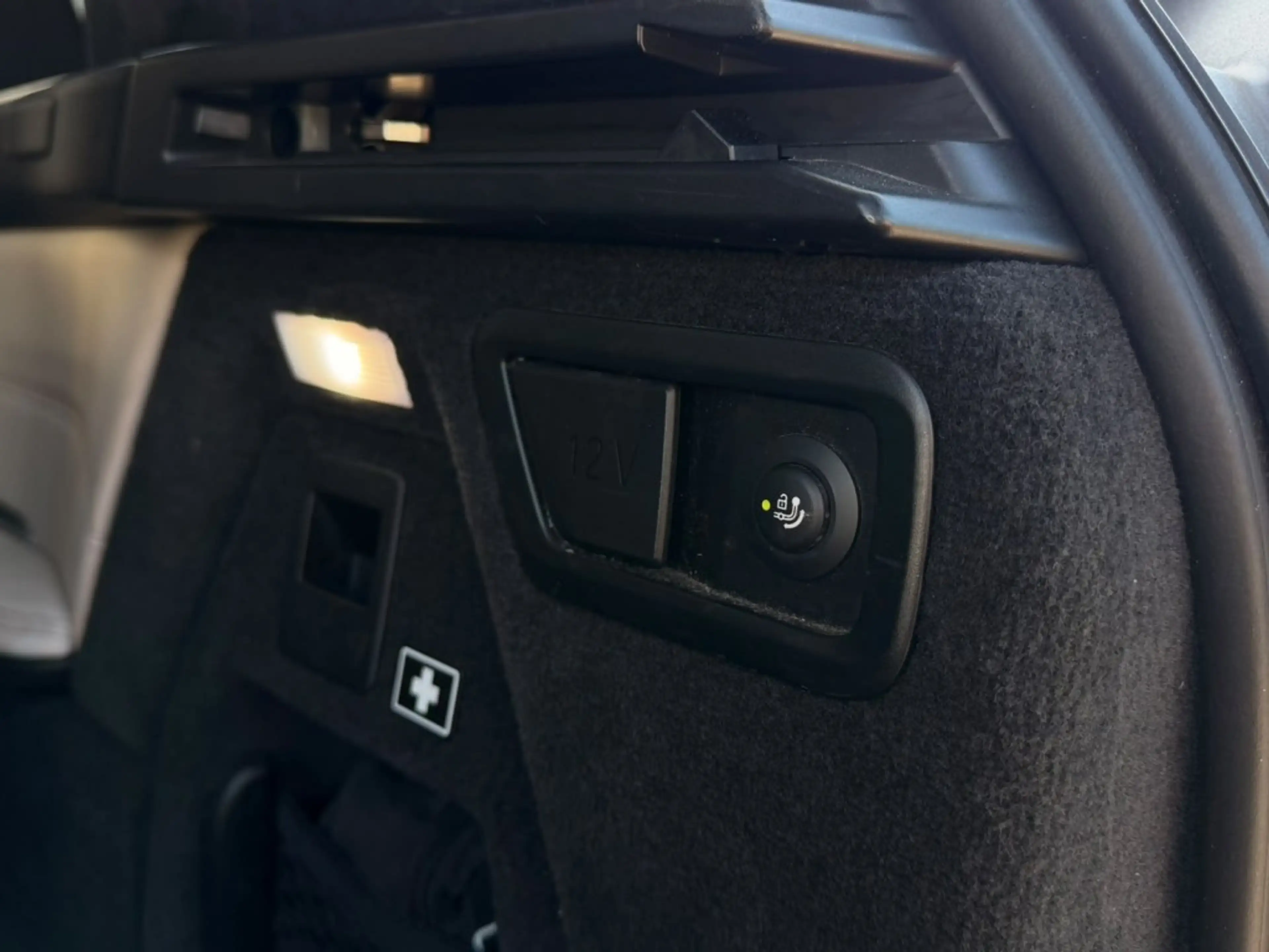 BMW X7 XDRIVE40I HIGH EX. M Sport 7P Laser, Pano, HUD — photo 36