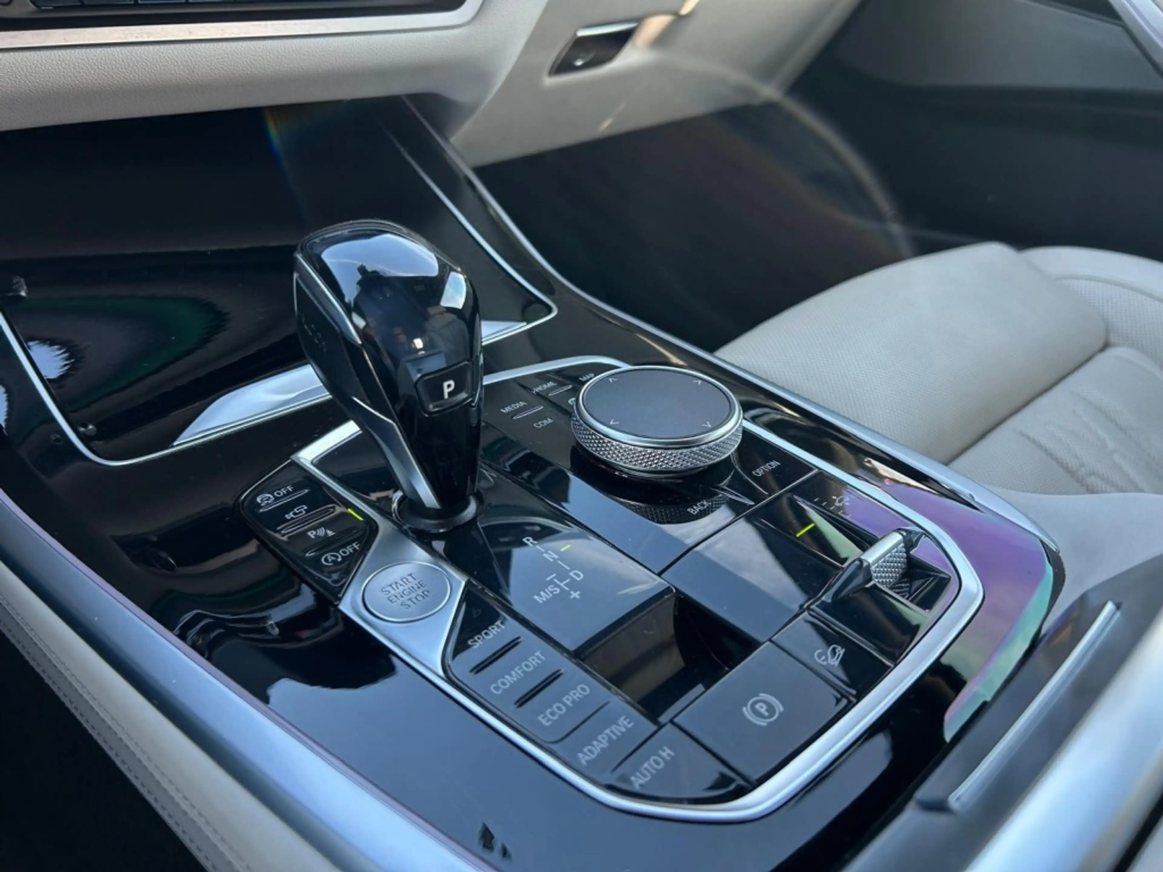 BMW X7 XDRIVE40I HIGH EX. M Sport 7P Laser, Pano, HUD — photo 27