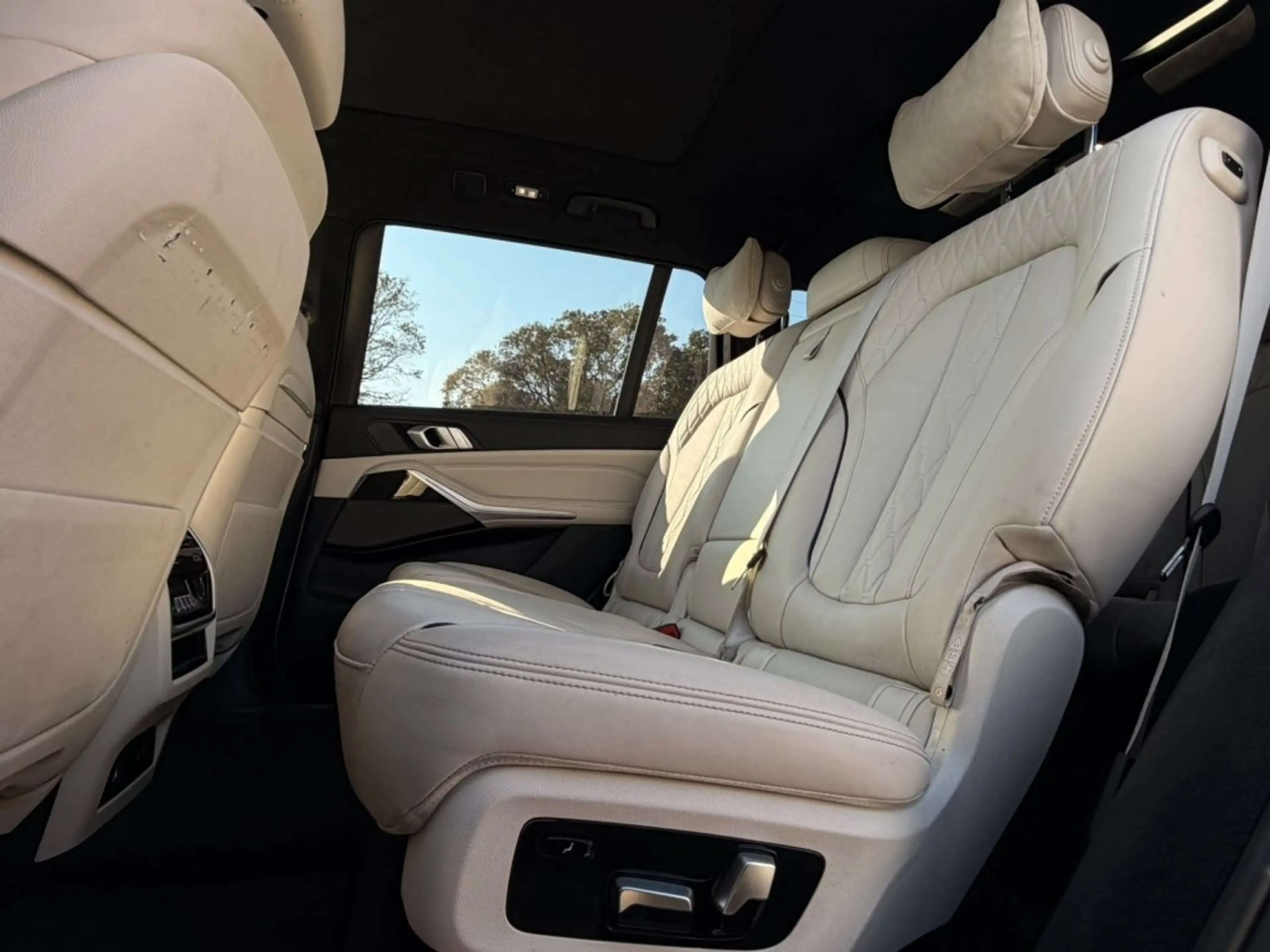 BMW X7 XDRIVE40I HIGH EX. M Sport 7P Laser, Pano, HUD — photo 10