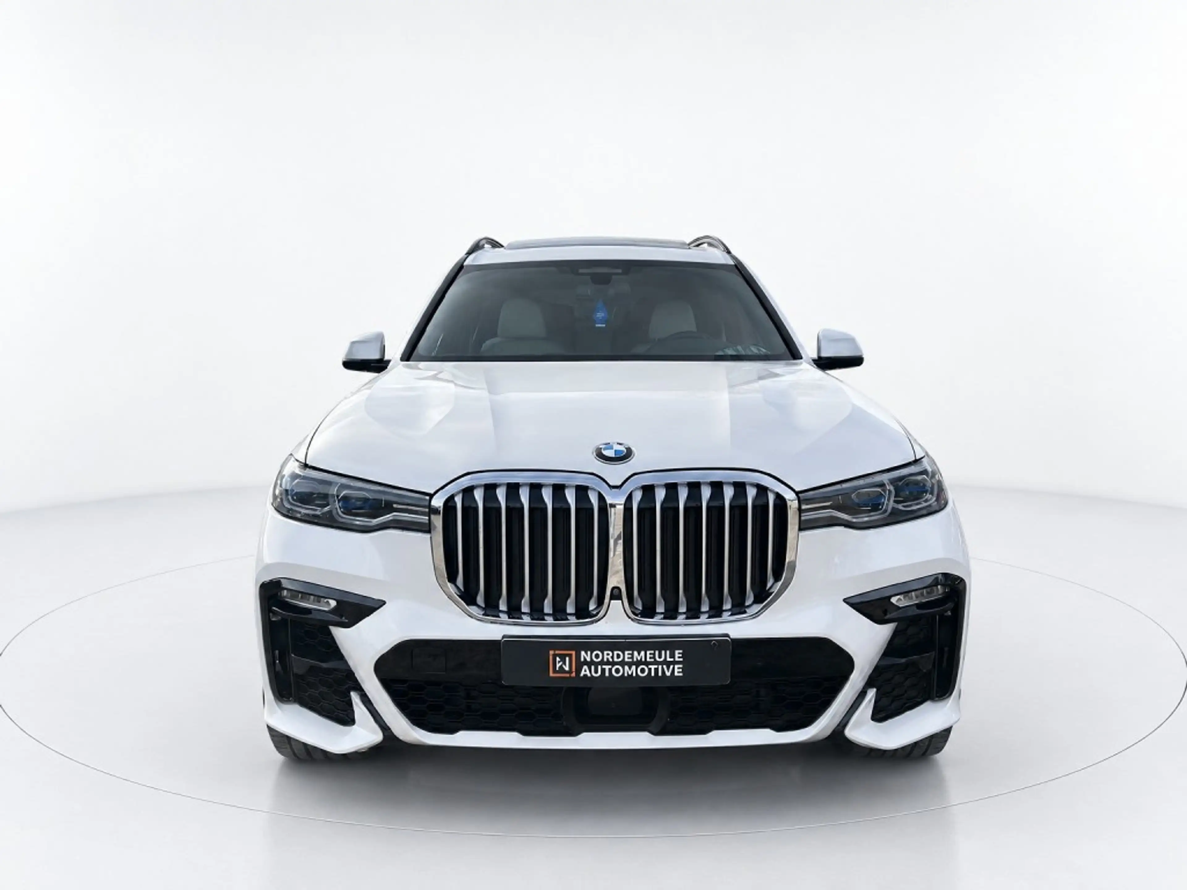 BMW X7 XDRIVE40I HIGH EX. M Sport 7P Laser, Pano, HUD — photo 2