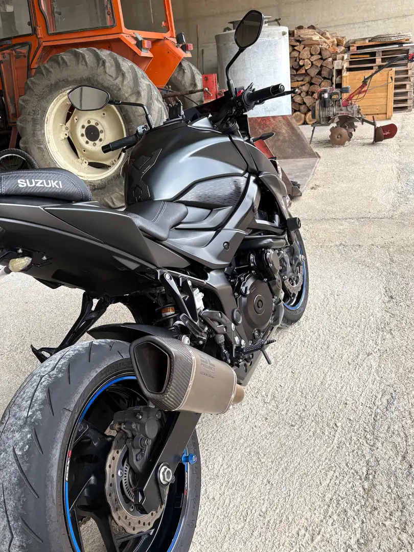 Suzuki GSX-S 750 Yugen Negru - 2