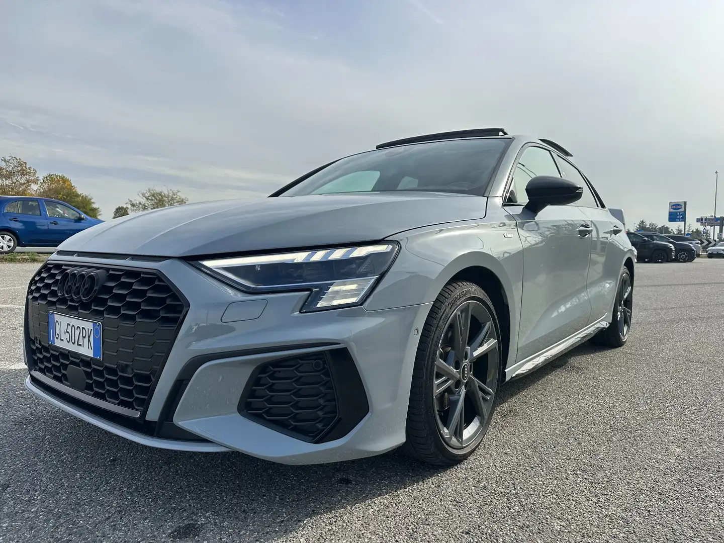 Audi A3 A3 IV Sportback 35 2.0 tdi S line Edition s-tronic Gris - 2