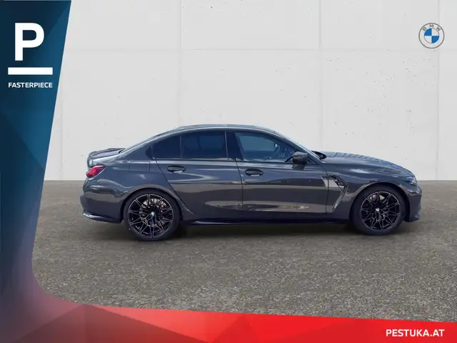 BMW M3 view 3
