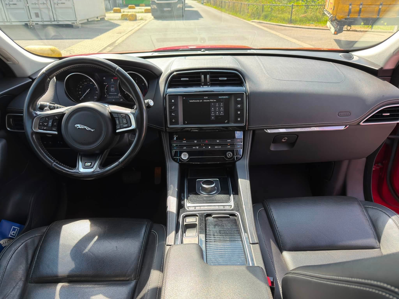 Jaguar F-Pace 🐆 Jaguar F-Pace 2.0D AWD R-Sport AUTOMAAT – 1 Jaar GARANTIE — photo 12