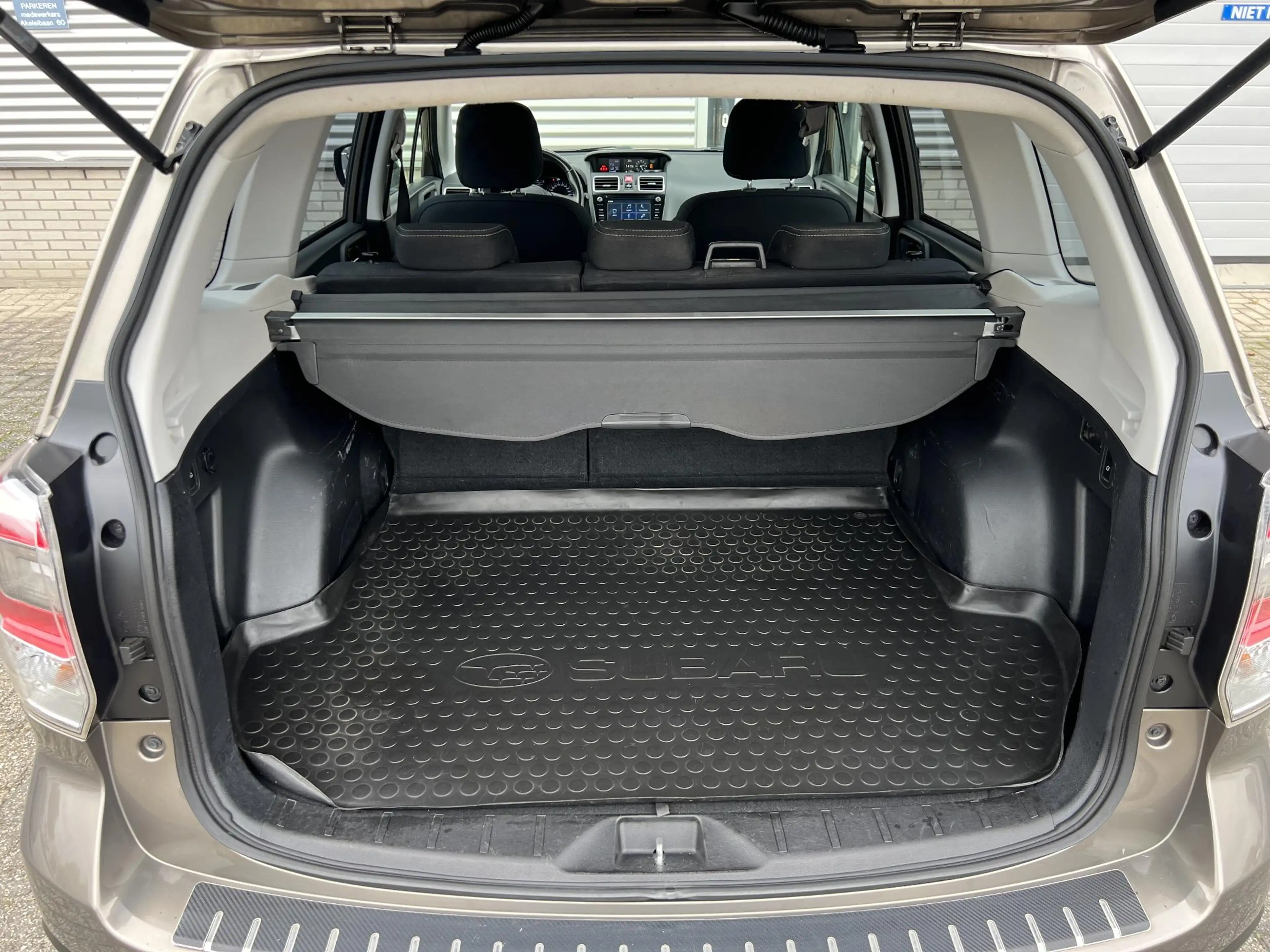Subaru Forester 2.0 Luxury Plus Eyesight Automaat | Trekhaak | 17" — photo 16