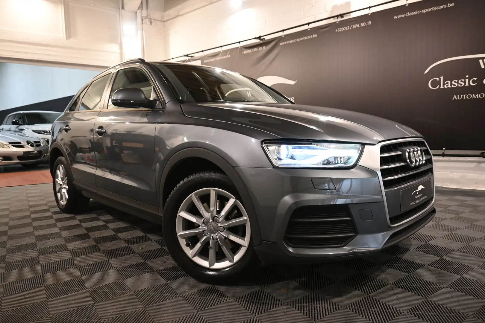 Audi Q3 Q3 1.4 TFSI S-TRONIC / GPS NAVI / XENON / PDC !! Grau - 2