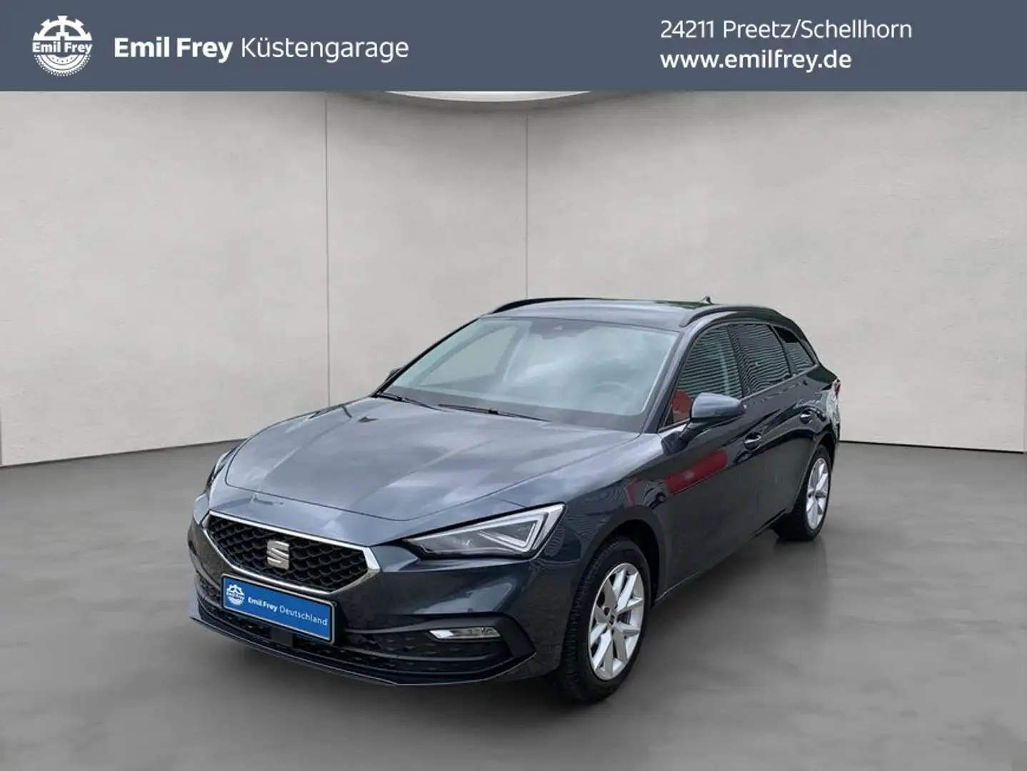 SEAT Leon Sportstourer 2.0 TDI DSG Style AHK NAVI ACC Noir - 1