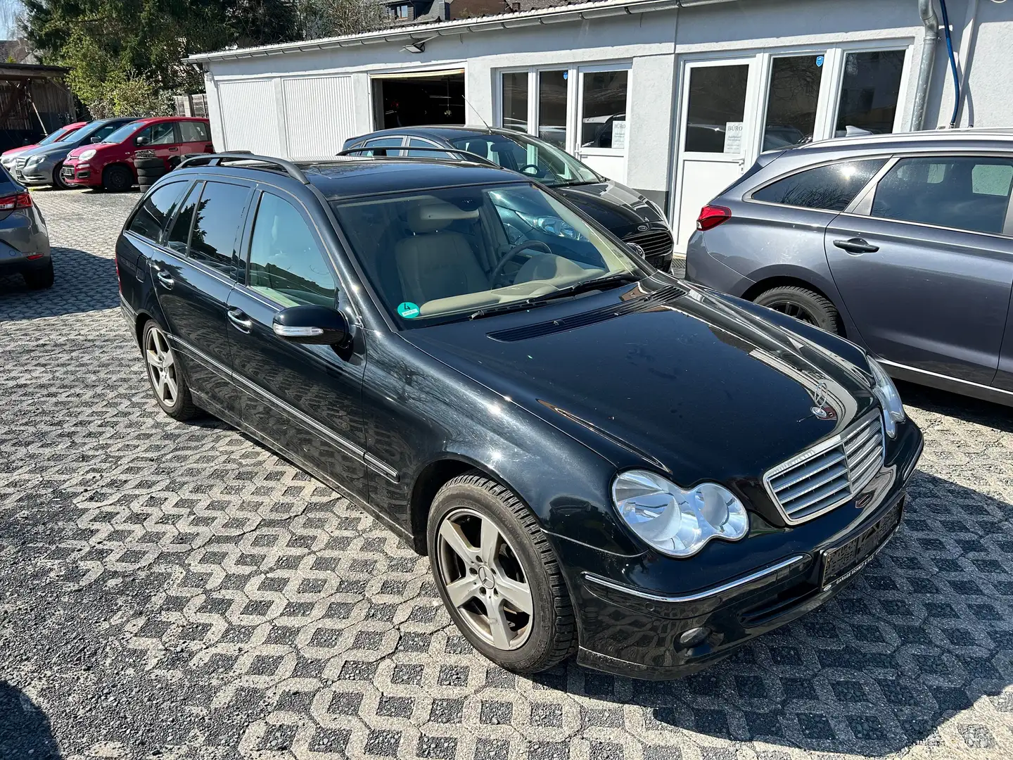 Mercedes-Benz C 280 C 280T4Matic(203.292)- TÜV 11/26, HK, Pano, AHK Schwarz - 1