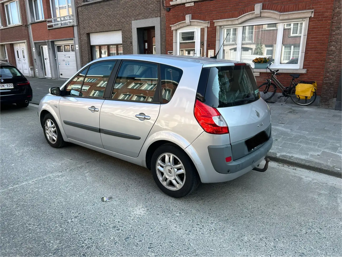 Renault Scenic 1.6 benzine airco GPS 1ste eigenaar - 2