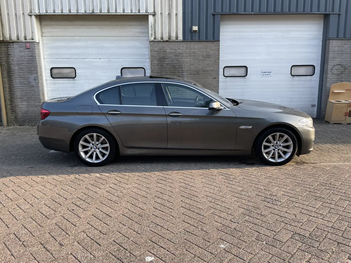 BMW 530 530xd full option Grijs - 2